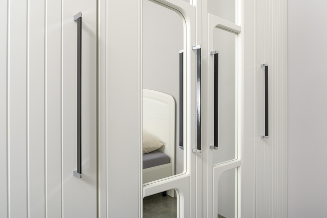 Спальня Валенсия Моби комплект 1