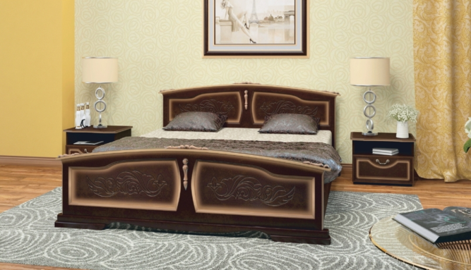 Кровать из массива Елена