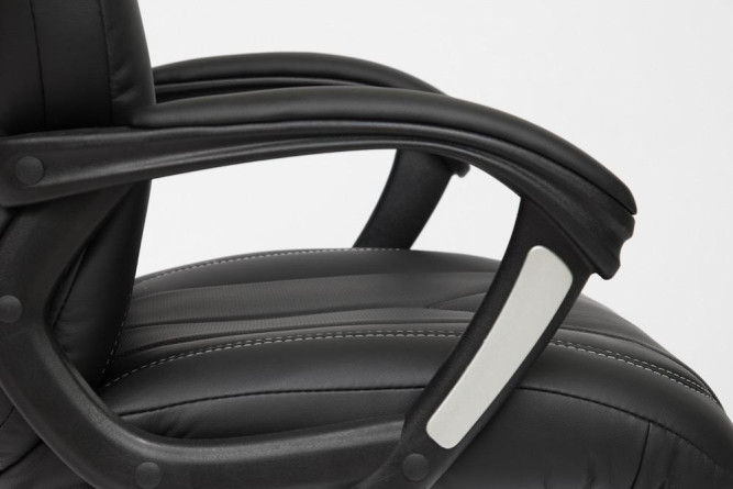 Кресло BOSS (хром) кож/зам, черный/черный перфорированный, 36-6/36-6/06