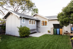 Шкаф садовый Стор ит Аут Ультра (STORE-IT-OUT ULTRA) 2000 л, бежевый